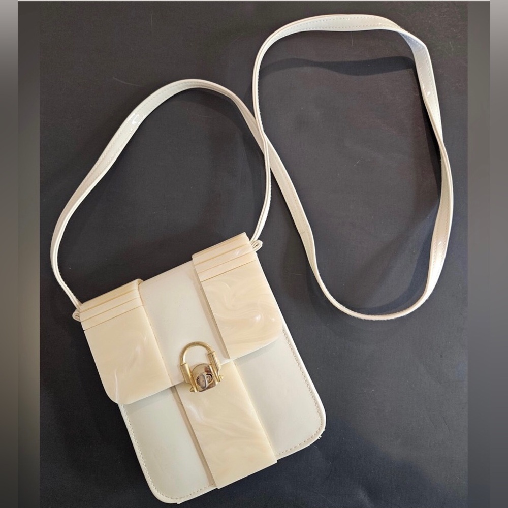Off-white Cream Vinyl Pearlescent Acrylic Shoulder Bag